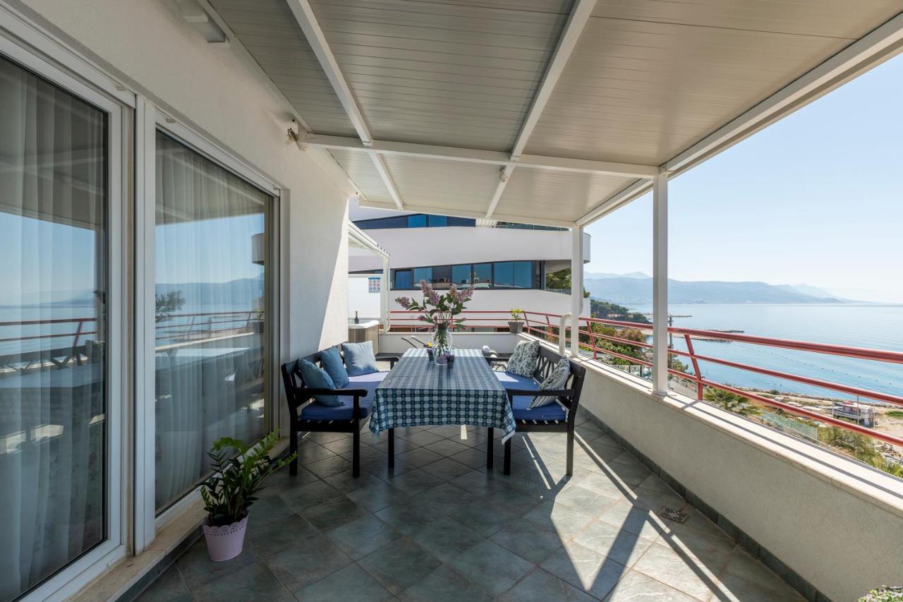 Apartmán Seaside Penthouse With Hot Tub Sky Living Split Exteriér fotografie