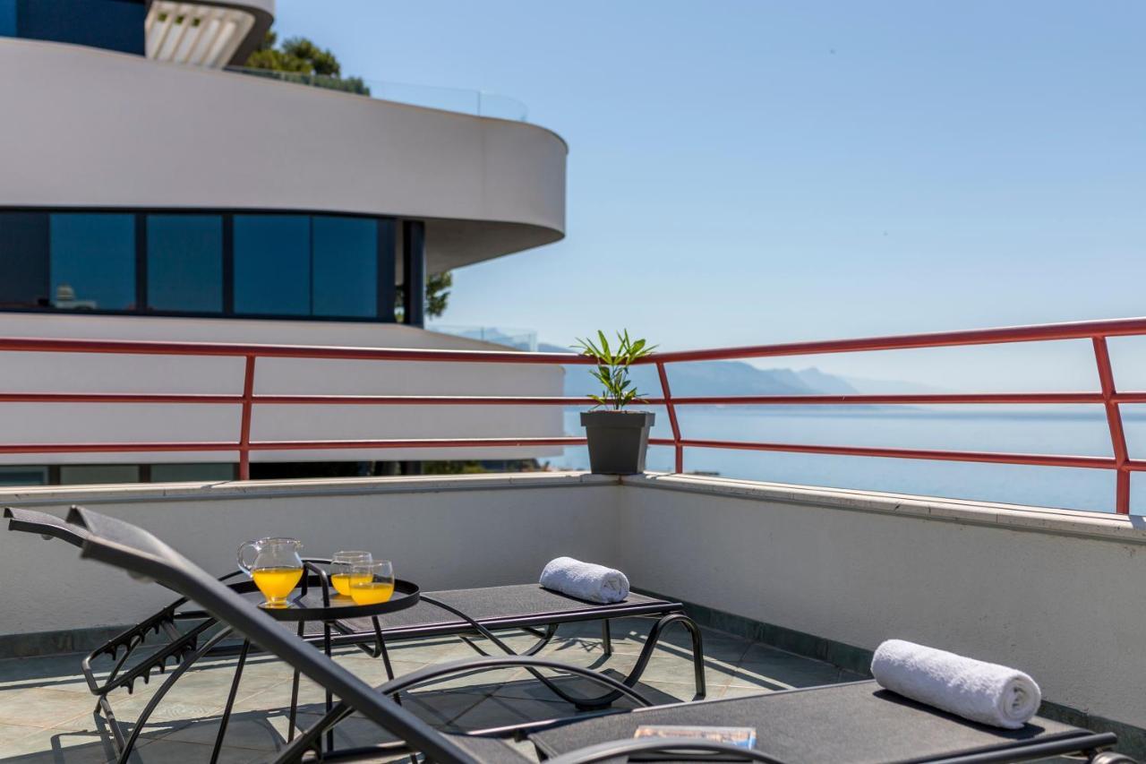 Apartmán Seaside Penthouse With Hot Tub Sky Living Split Exteriér fotografie